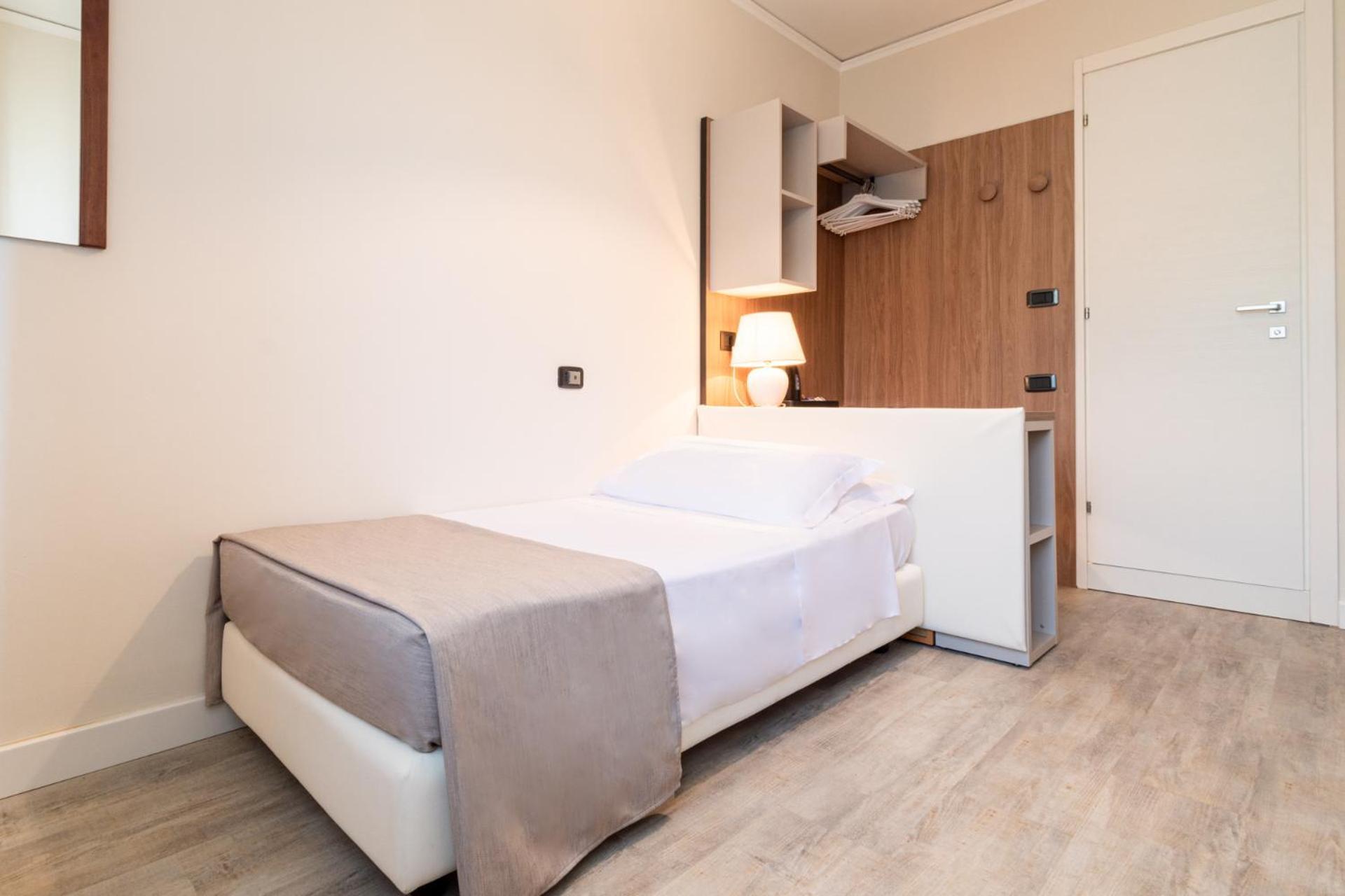 Continental B&B City Hotel Bibione Quarto foto