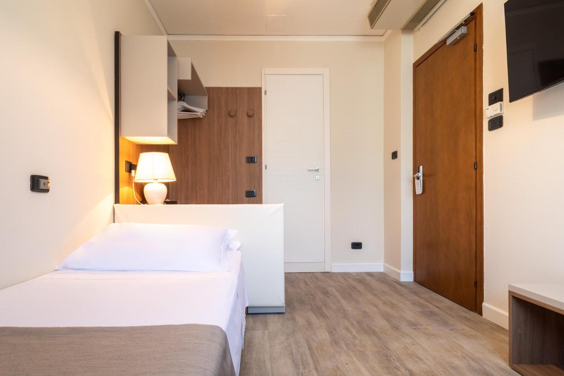 Continental B&B City Hotel Bibione Quarto foto